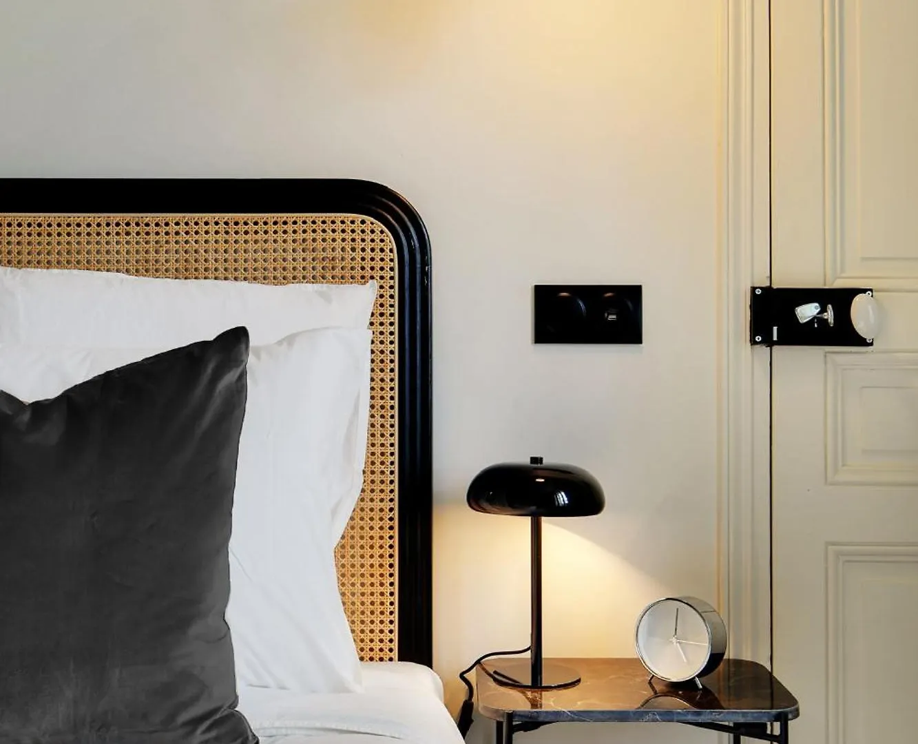 Apartment Luxury Flat By Les Maisons De Charloc Homes