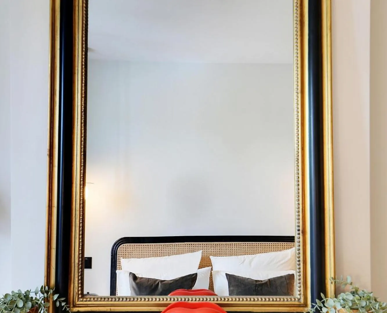 Apartment Luxury Flat By Les Maisons De Charloc Homes *